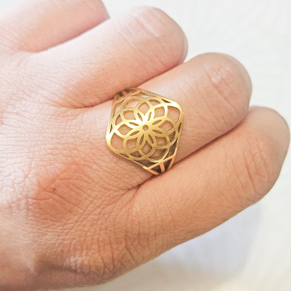 Bague LOTUS dorée - Plaqué or