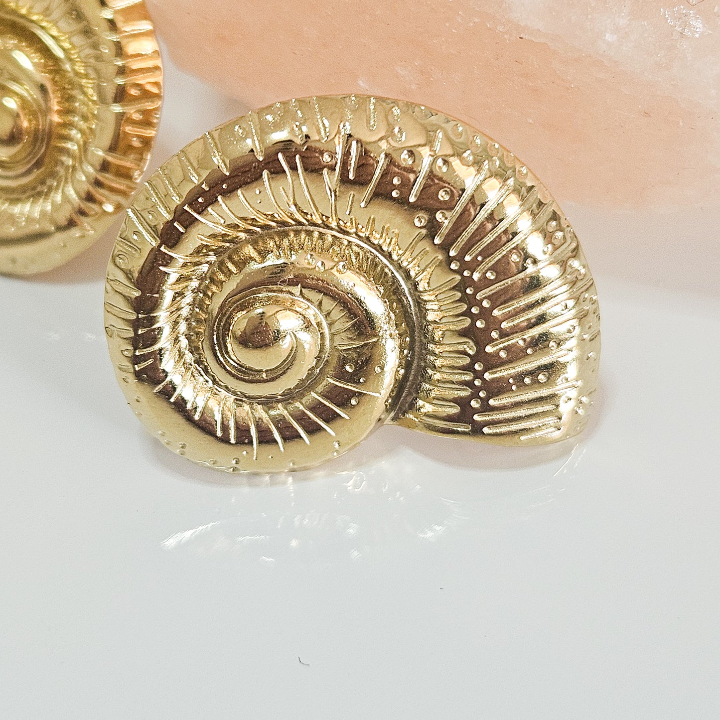 Boucles d'oreilles dorées Escargot ANTARES