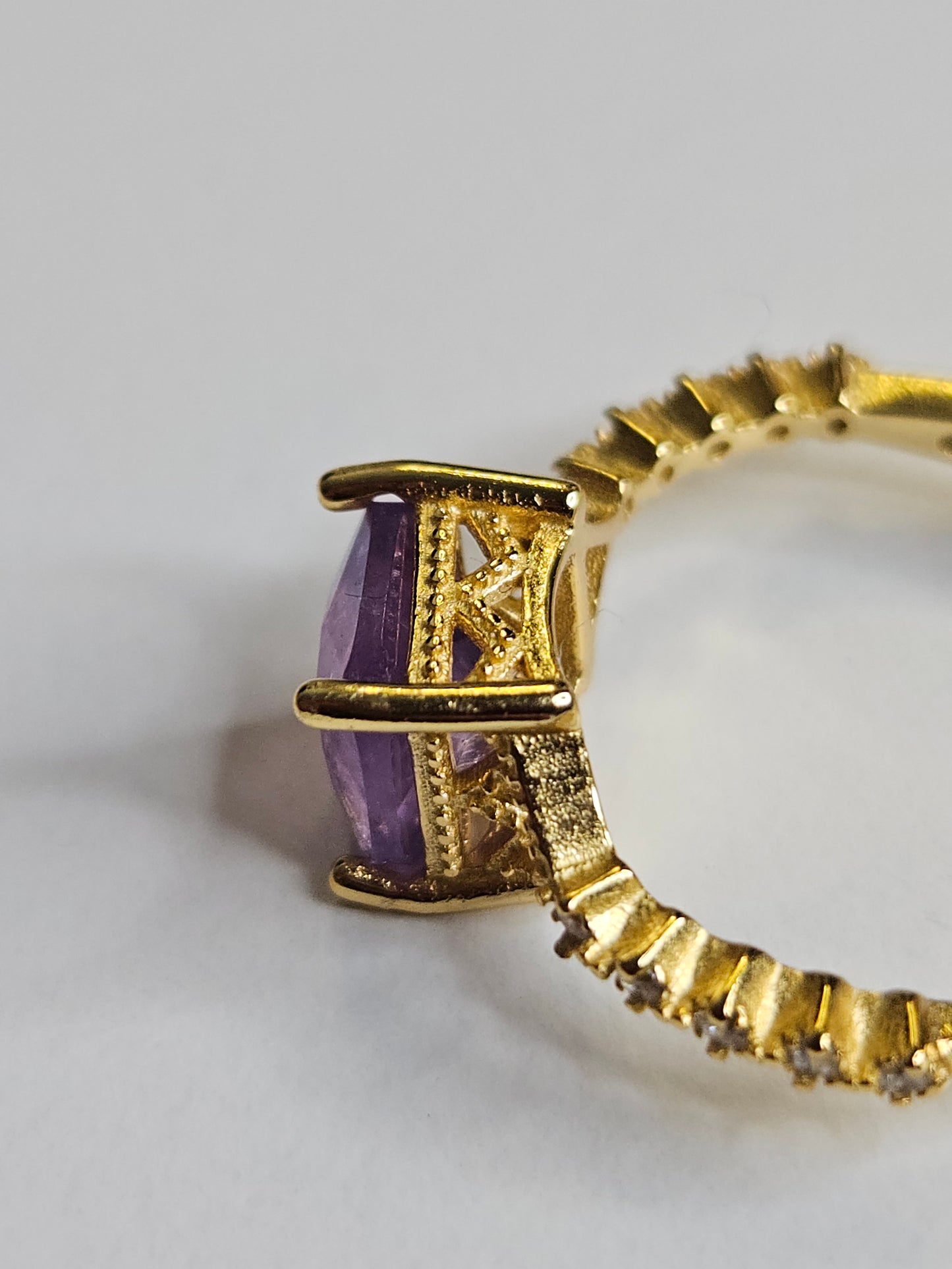 Bague plaqué or en Améthyste