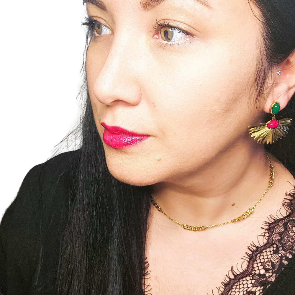 Boucles d'oreilles SIRAH fleur avec perle verte et fuchsia