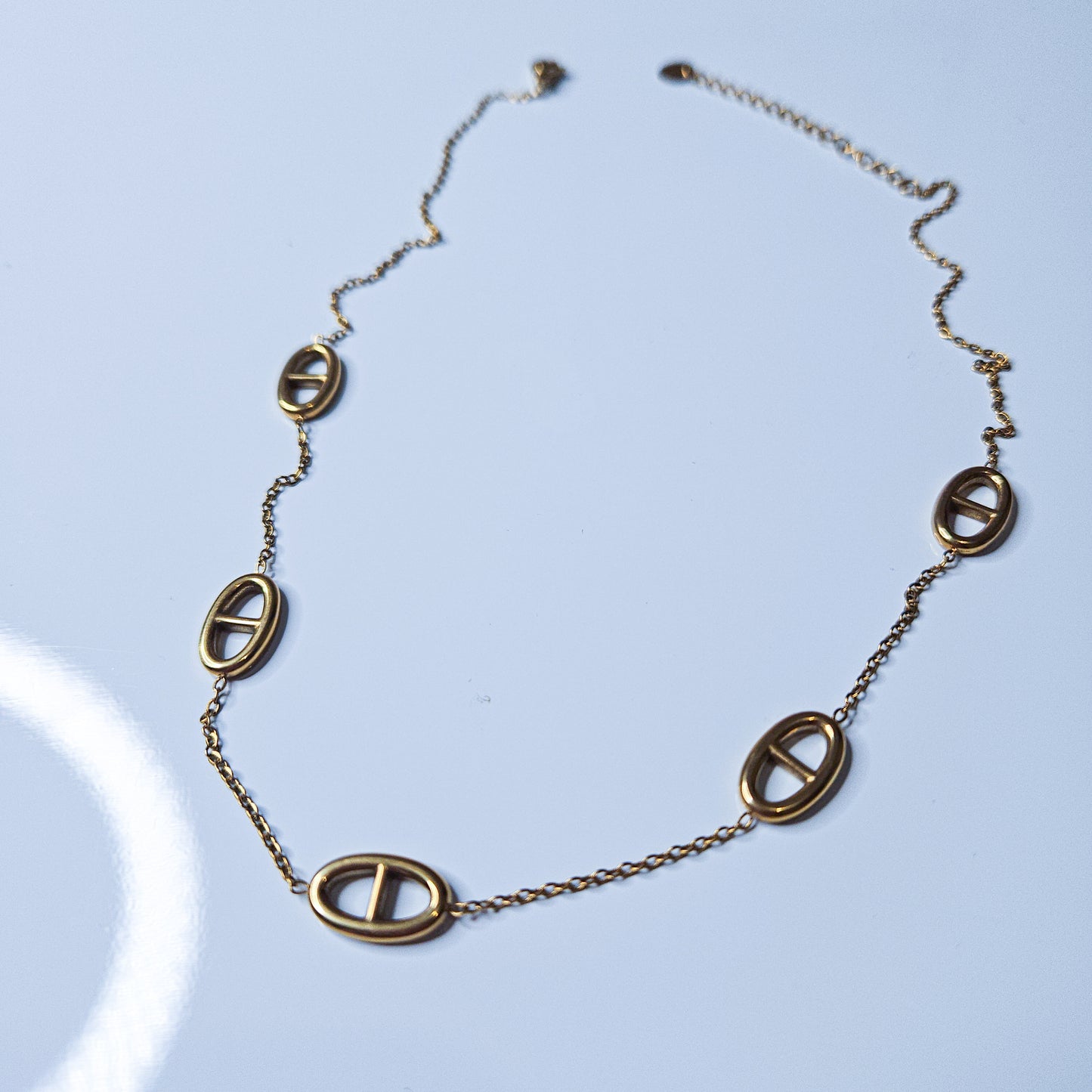 Ensemble collier + bracelet + boucles d'oreilles Zoé dorées