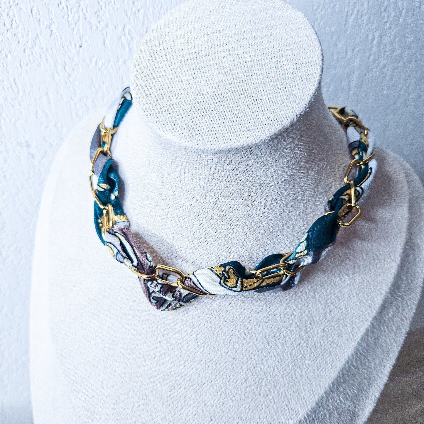 Collier foulard vert Sofia