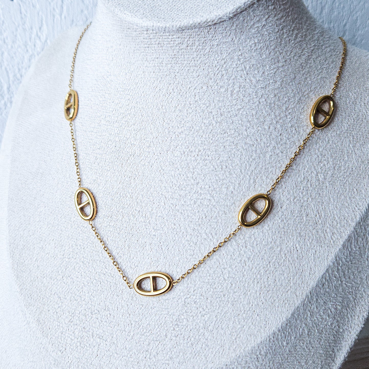 Ensemble collier + bracelet + boucles d'oreilles Zoé dorées