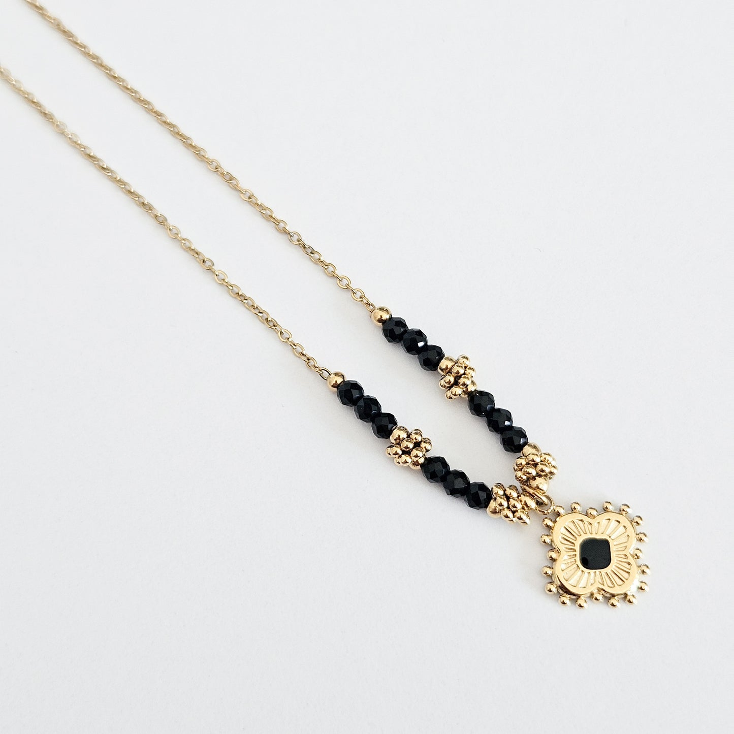 Collier Carla perles noires