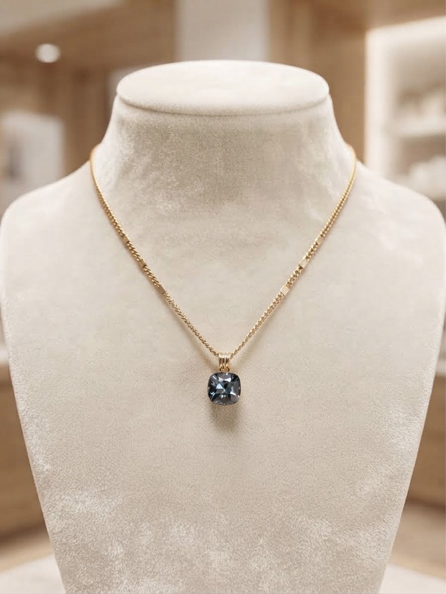 Collier doré Diamant black diamond cristaux Swarovski®