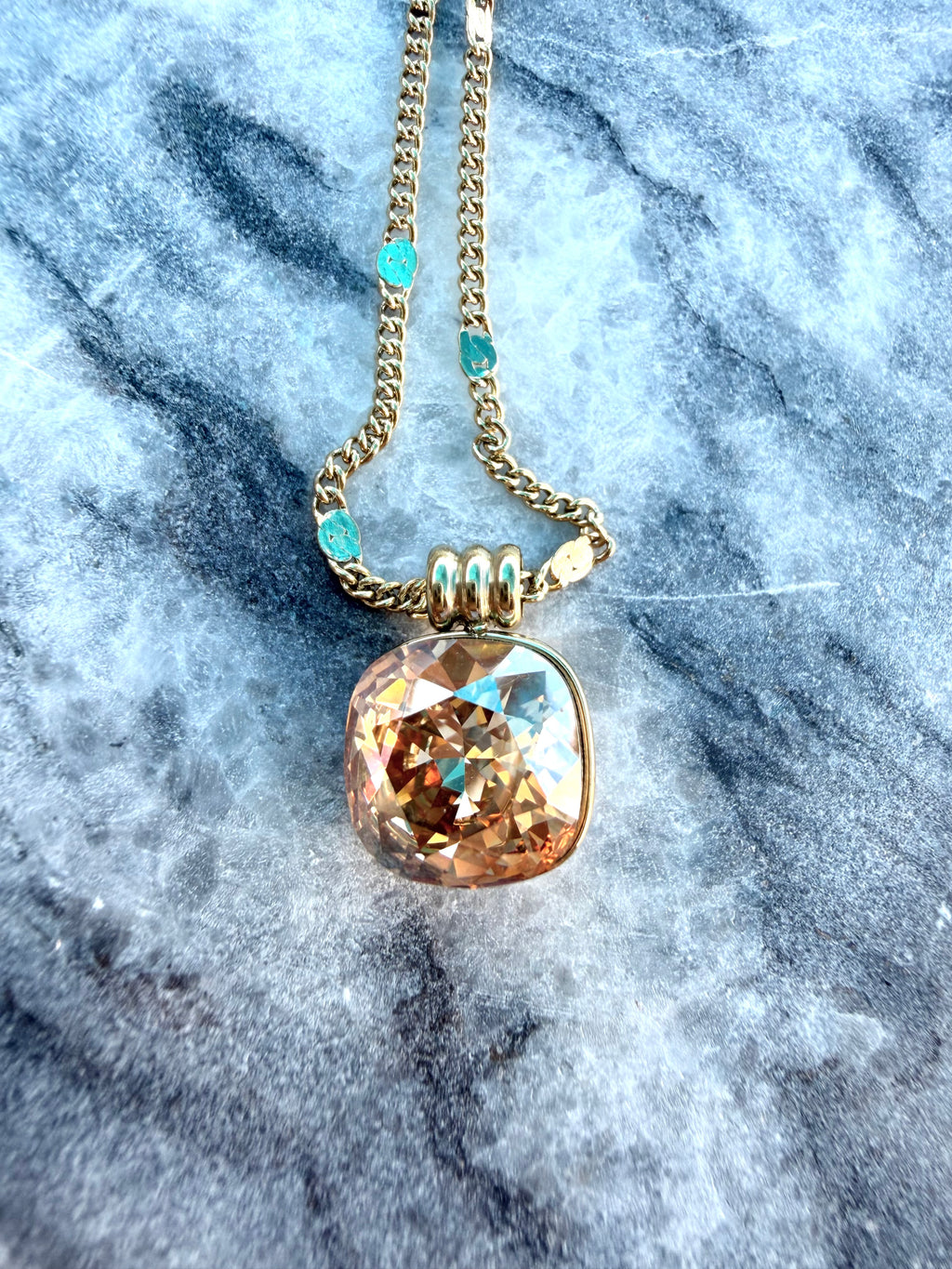 Collier doré Diamant golden cristaux Swarovski®