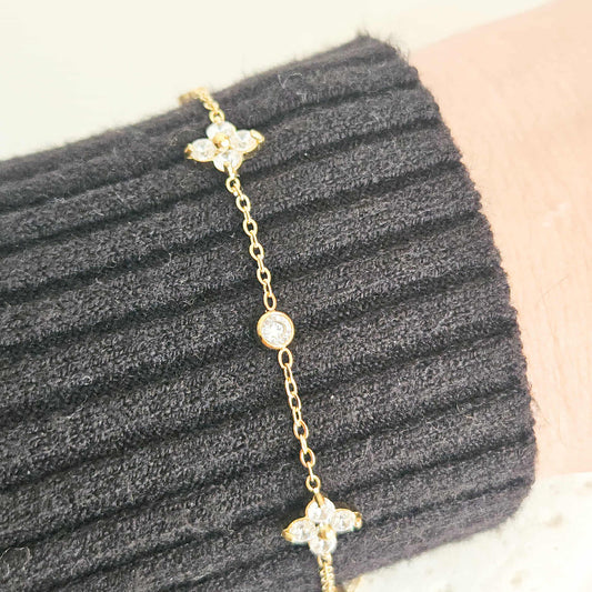 Bracelet Nysa avec fleurs et strass