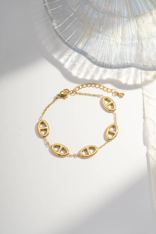 Oval Golden Steel Bracelet Design