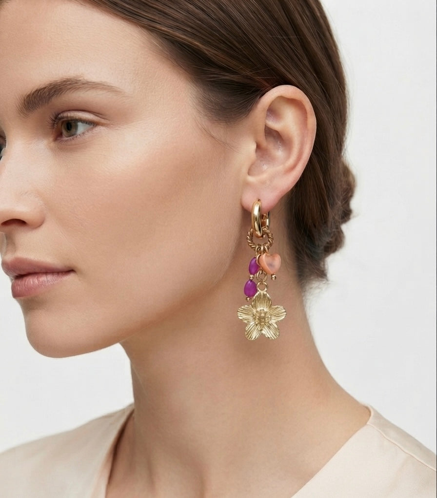 Boucles d’oreilles  Cassia fleurs pendantes avec cœur orange & perles roses fuchsia