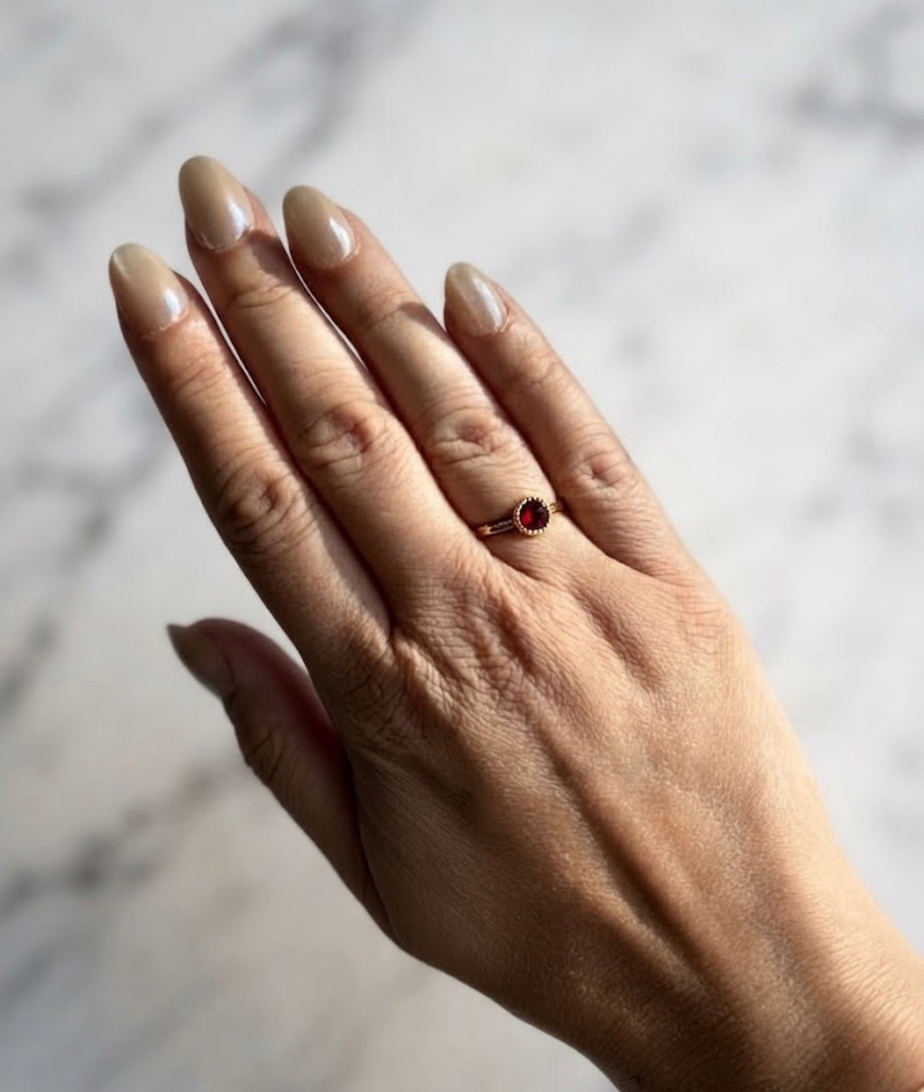 Bague dorée Armance rouge siam cristaux Swarovski®