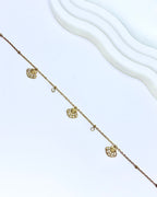 Chaîne de cheville Naya coquillages et strass