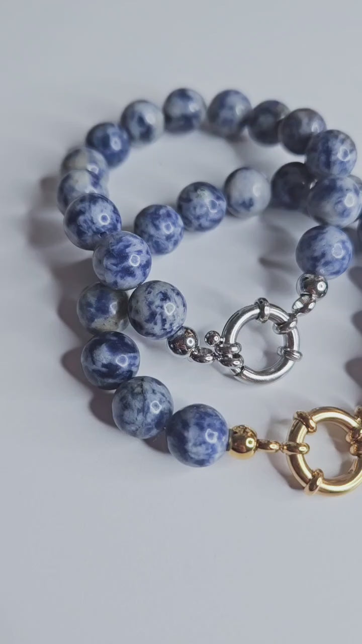 Bracelet Sodalite argenté- calme, clarté mentale, équilibre